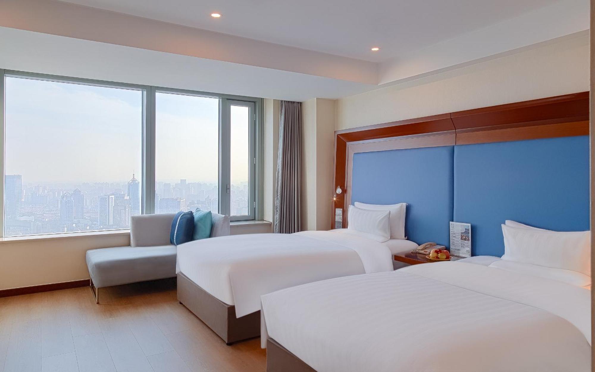 Novotel Atlantis Shanghai - Breakfast In The Clouds With River View In The Revolving Restaurant & 24Hours Free Self-Laundry Exterior foto